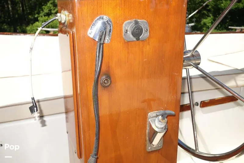 Slide: The Image of 1975 Cascade 36 for sale in Bayfield, WI - 19