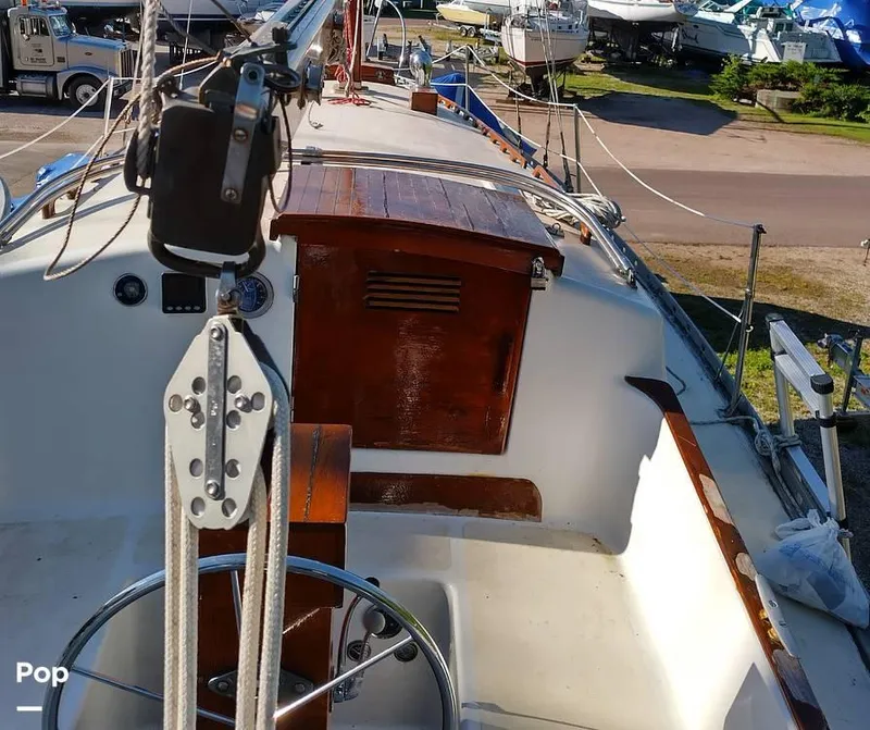 Slide: The Image of 1975 Cascade 36 for sale in Bayfield, WI - 2