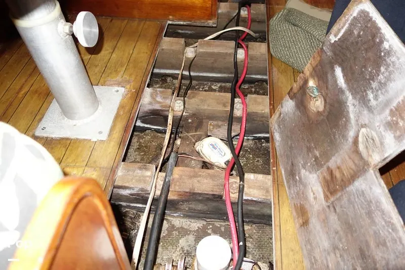 Slide: The Image of 1975 Cascade 36 for sale in Bayfield, WI - 65