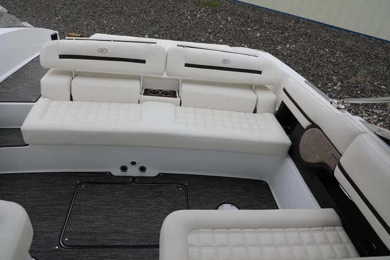 Slide: The Image of Cobalt R30 2021 - 14