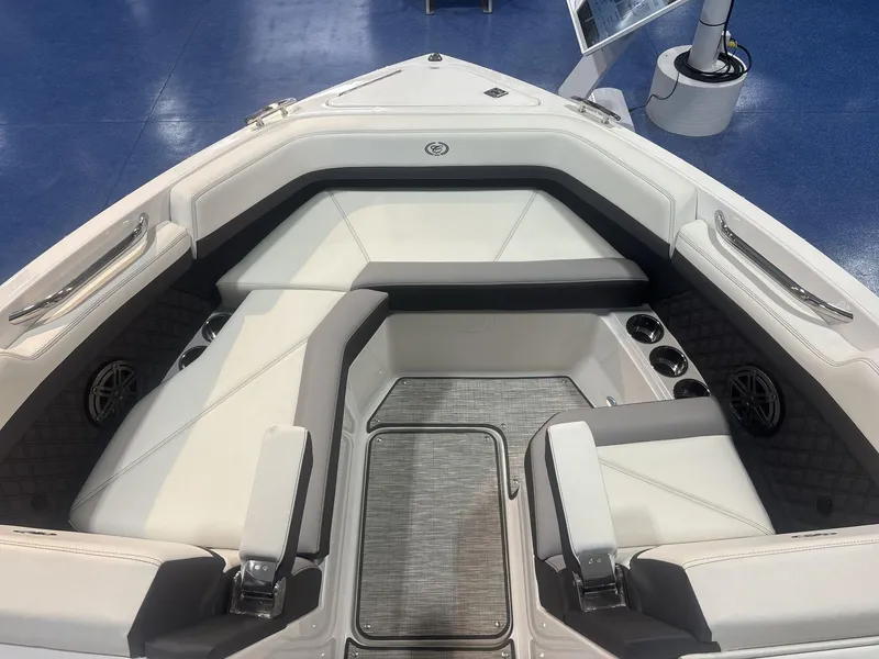 Slide: The Image of Cobalt R6 2024 - 7