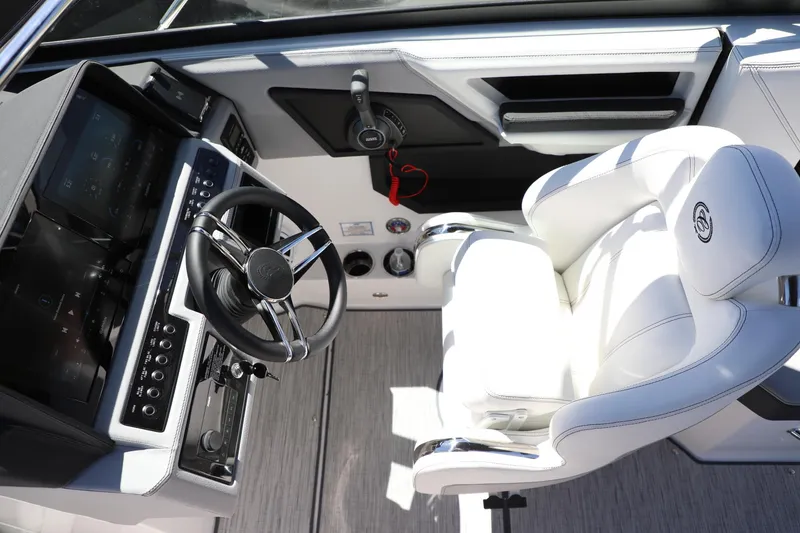 Slide: The Image of Cobalt R8 2024 - 10