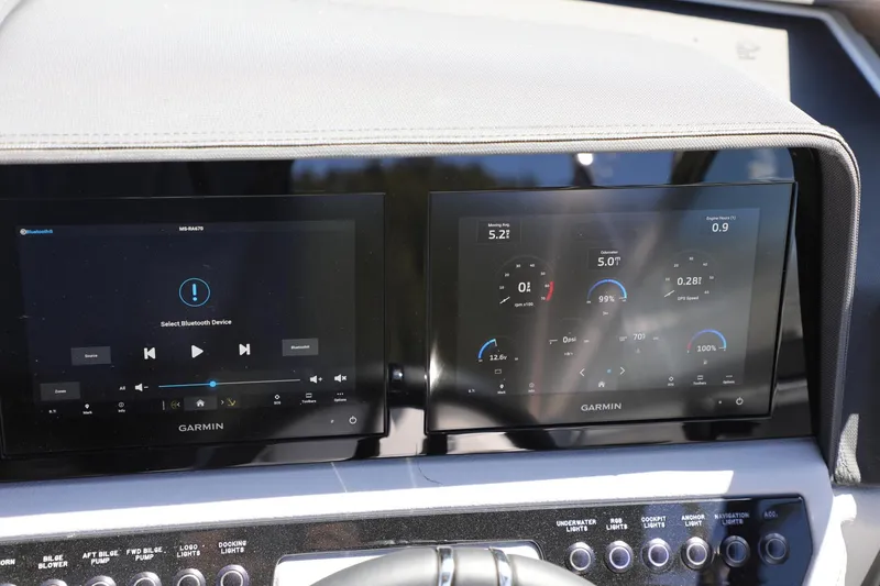 Slide: The Image of Cobalt R8 2024 - 12