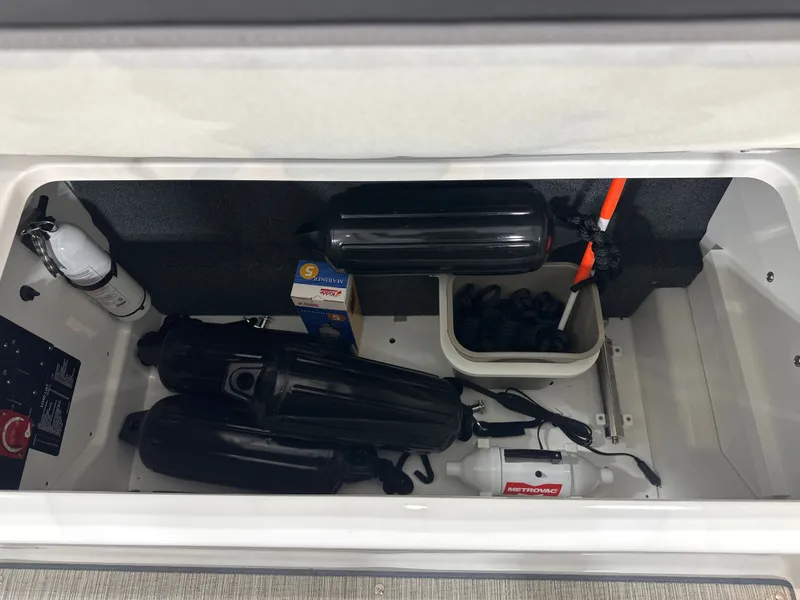 Slide: The Image of Cobalt R8 2024 - 26