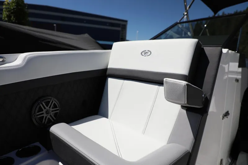 Slide: The Image of Cobalt R8 2024 - 7