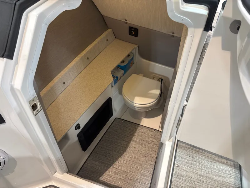 Slide: The Image of Cobalt R8 2023 - 12