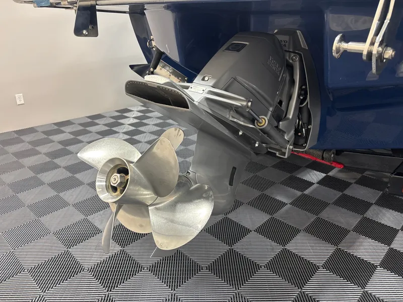 Slide: The Image of Cobalt R8 2023 - 5