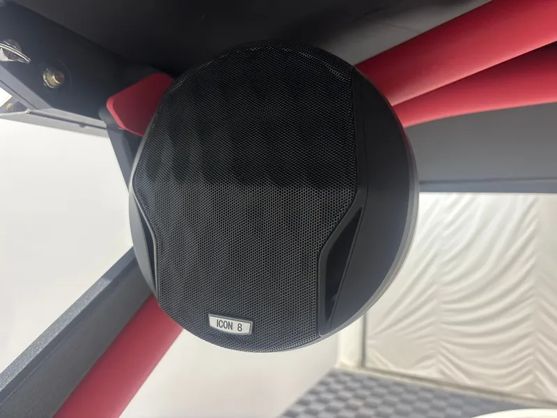 Slide: The Image of Malibu Wakesetter 23 LSV 2023 - 15