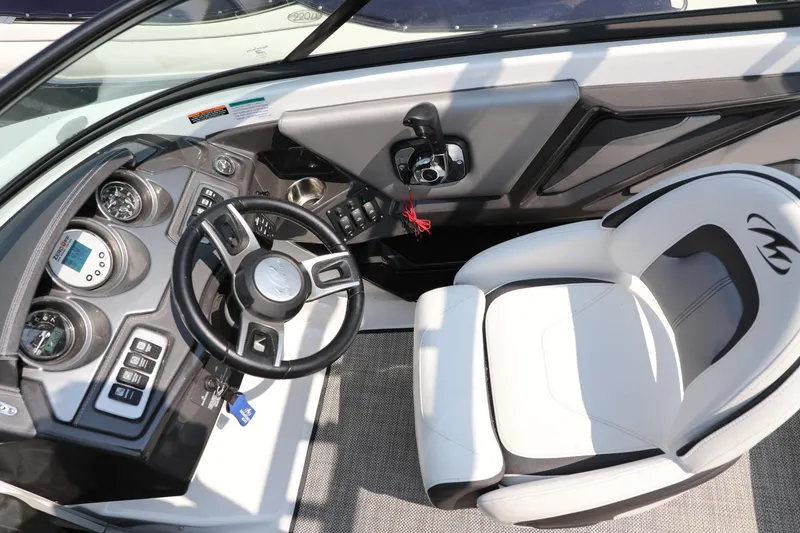 Slide: The Image of Monterey 218 Surf 2018 - 10