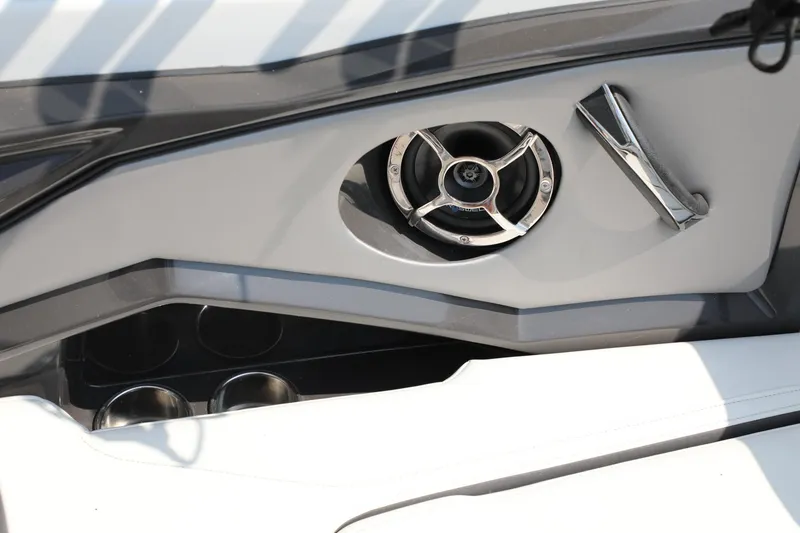 Slide: The Image of Monterey 218 Surf 2018 - 14