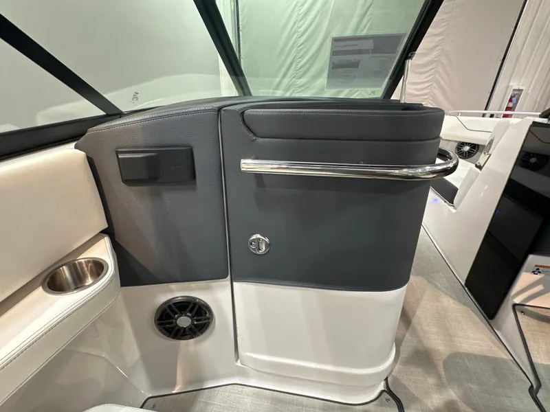 Slide: The Image of Regal LS6 2024 - 20