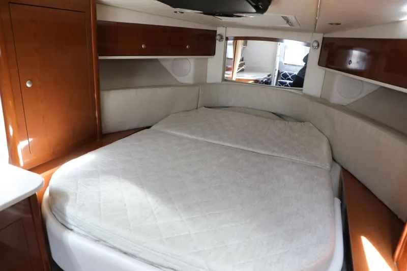 Slide: The Image of Sea Ray 330 Sundancer 2008 - 29