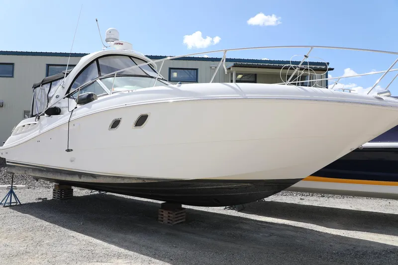 Slide: The Image of Sea Ray 330 Sundancer 2008 - 3