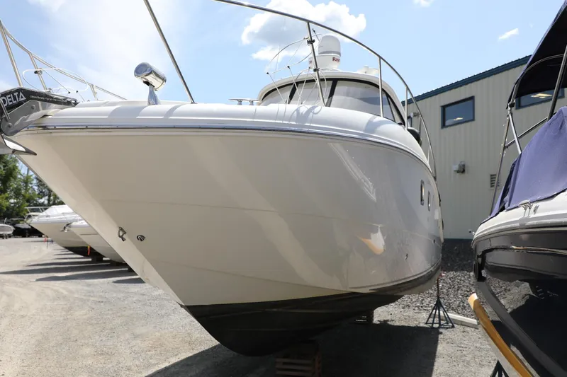 Slide: The Image of Sea Ray 330 Sundancer 2008 - 5