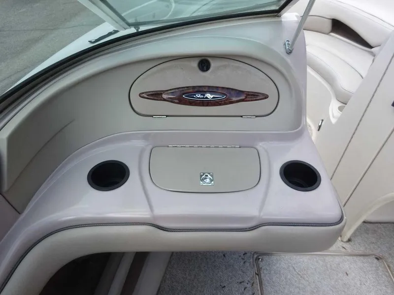 Slide: The Image of Sea Ray 200 Bow Rider 2003 - 54