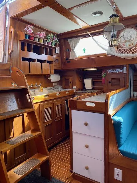 Slide: The Image of Transpacific Marine Transpac 49 MKII 1980 - 11