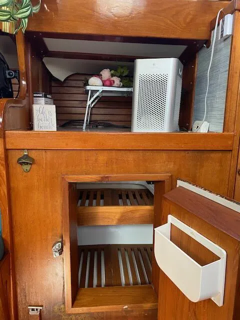 Slide: The Image of Transpacific Marine Transpac 49 MKII 1980 - 22