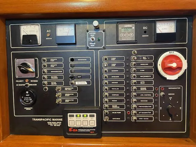 Slide: The Image of Transpacific Marine Transpac 49 MKII 1980 - 48