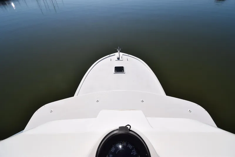 Slide: The Image of Custom SeaTek 36 Express 2008 - 22