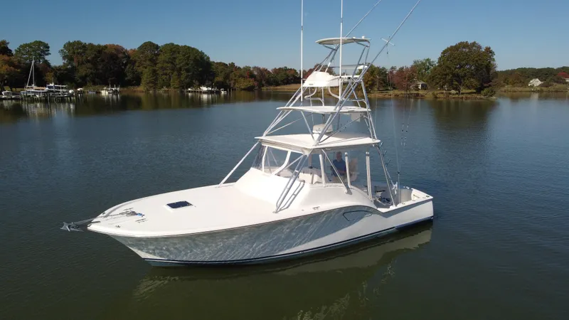 Slide: The Image of Custom SeaTek 36 Express 2008 - 4