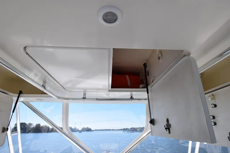 Slide: The Image of Custom SeaTek 36 Express 2008 - 60