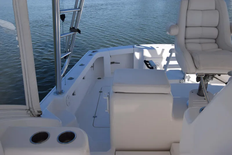 Slide: The Image of Custom SeaTek 36 Express 2008 - 61