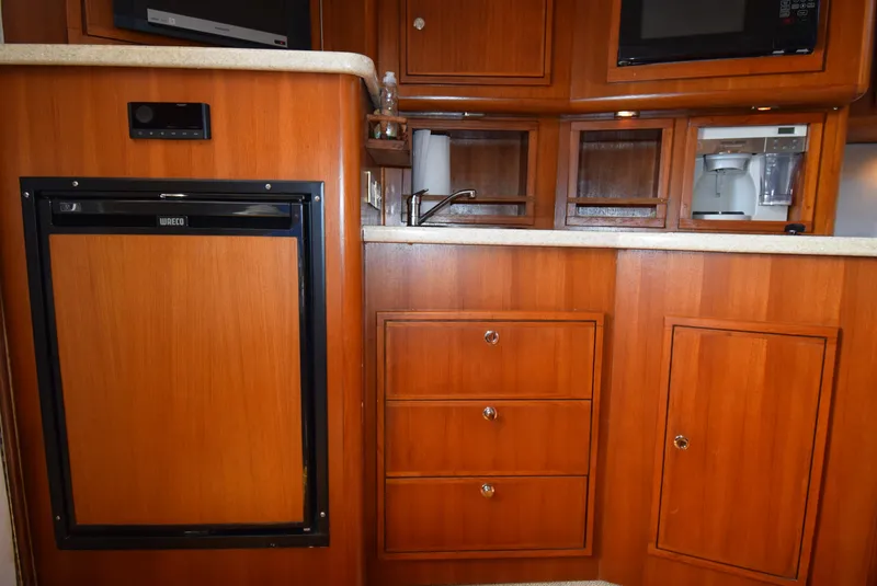 Slide: The Image of Custom SeaTek 36 Express 2008 - 76