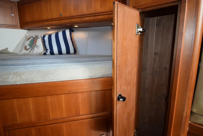 Slide: The Image of Custom SeaTek 36 Express 2008 - 80