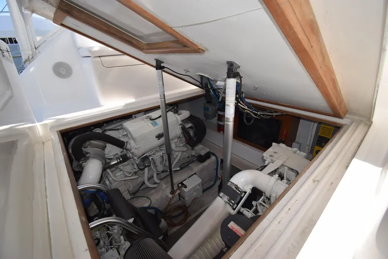 Slide: The Image of Custom SeaTek 36 Express 2008 - 86