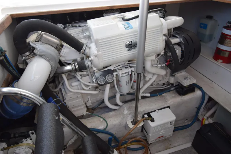 Slide: The Image of Custom SeaTek 36 Express 2008 - 88