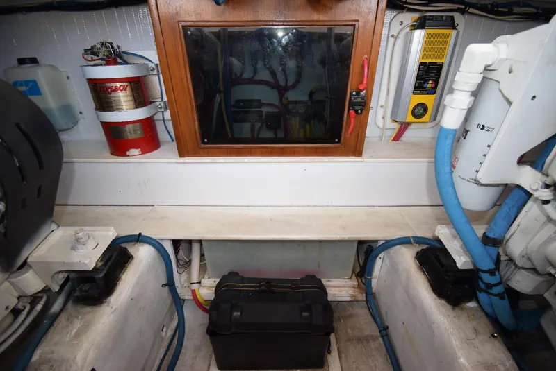 Slide: The Image of Custom SeaTek 36 Express 2008 - 92