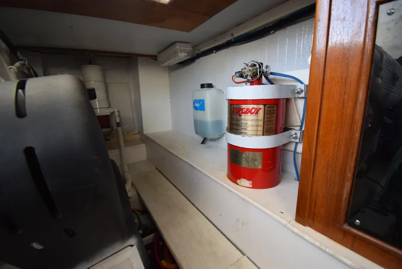 Slide: The Image of Custom SeaTek 36 Express 2008 - 93