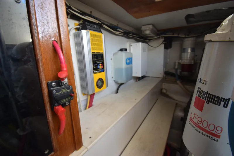 Slide: The Image of Custom SeaTek 36 Express 2008 - 94