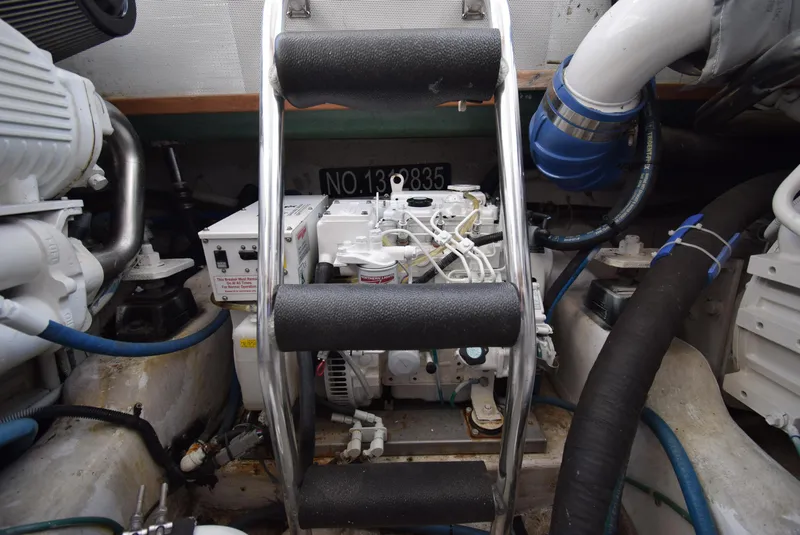 Slide: The Image of Custom SeaTek 36 Express 2008 - 96