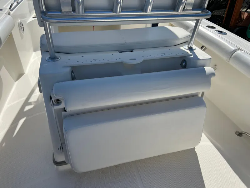 Slide: The Image of 2008 Trophy 2503 boat seating and storage area. - 47