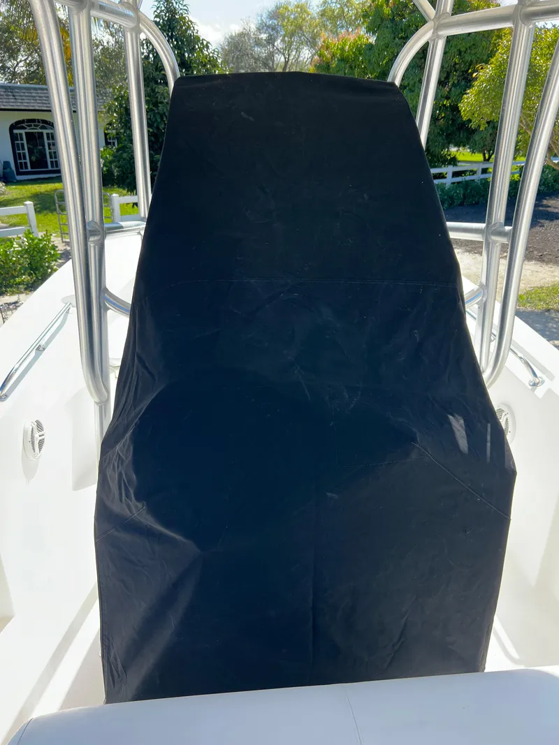 Slide: The Image of 2008 Trophy 2503 boat with covered console. - 48
