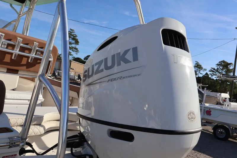 Slide: The Image of Pioneer 202 Islander 2023 - 12