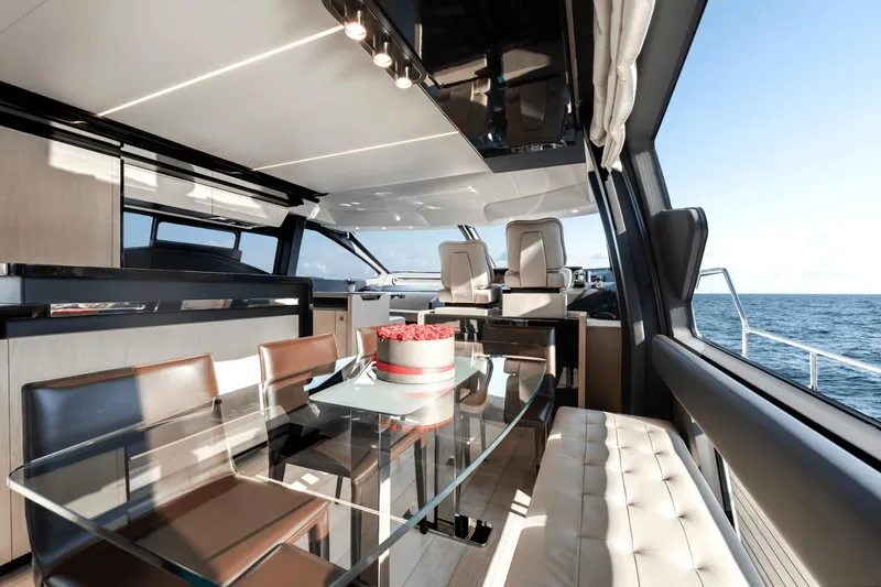 Slide: The Image of Azimut 72 Flybridge 2020 - 23