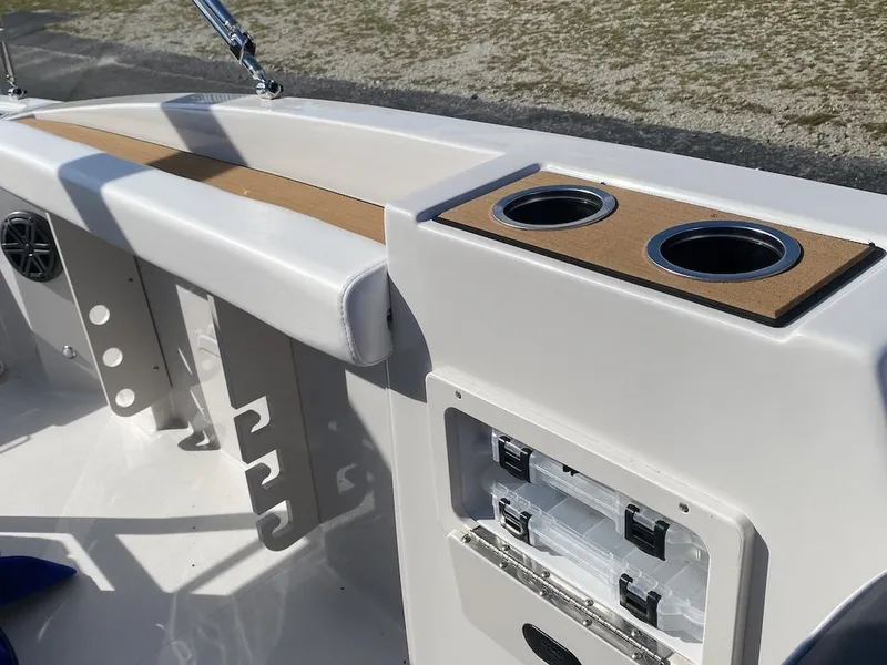 Slide: The Image of Starcraft SVX 191 CC OB 2024 - 14