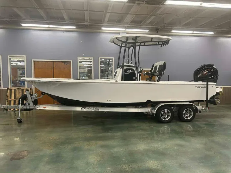 The Image of Tidewater 2300 Carolina Bay 2024 - 1