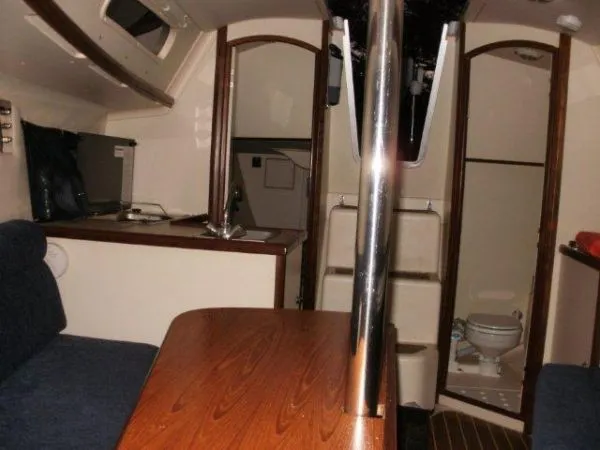 Slide: The Image of Salon Aft - 3