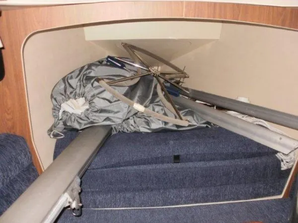 Slide: The Image of V-Berth - 8