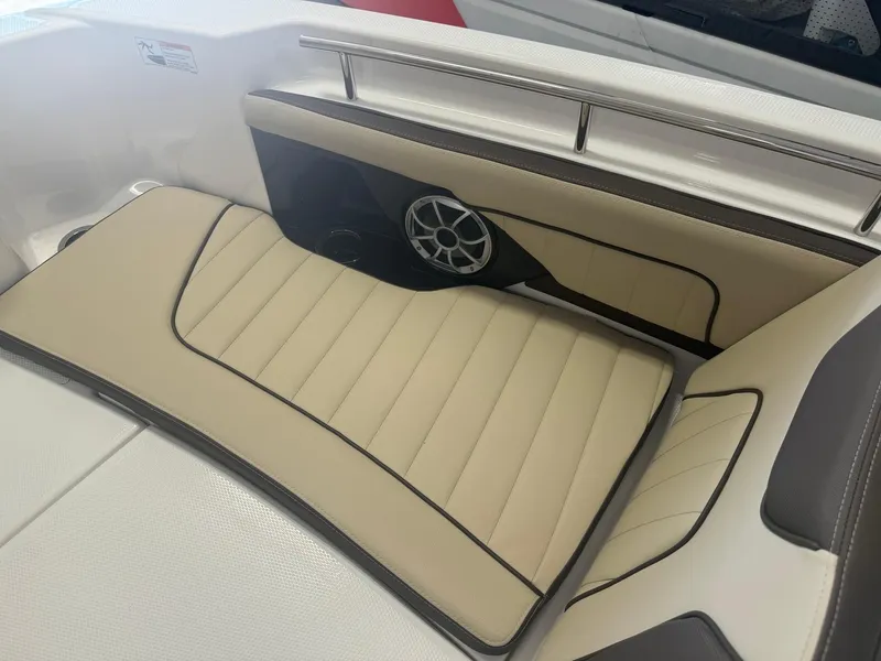 Slide: The Image of Yamaha 255 FSH Sport H 2024 - 12