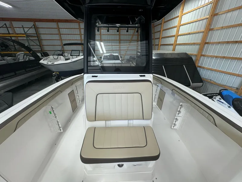 Slide: The Image of Yamaha 255 FSH Sport H 2024 - 13