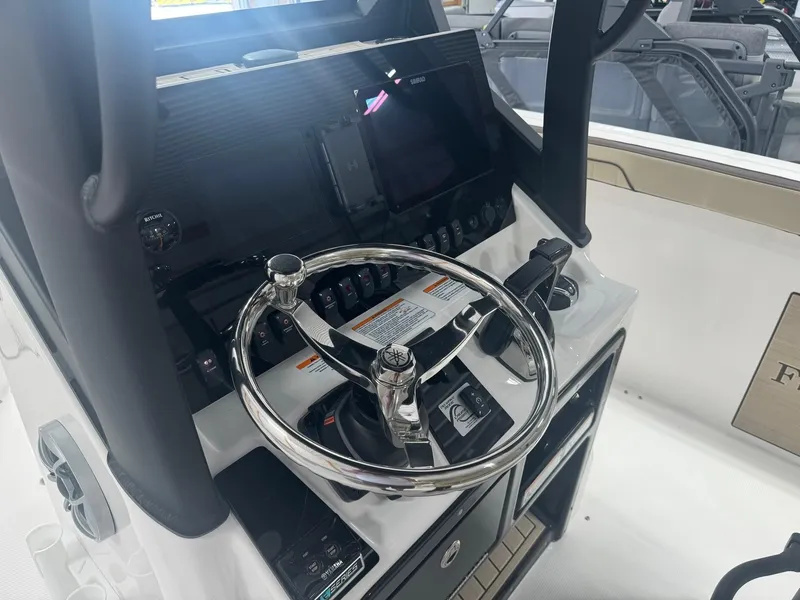 Slide: The Image of Yamaha 255 FSH Sport H 2024 - 17