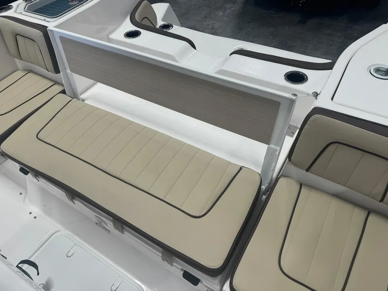 Slide: The Image of Yamaha 255 FSH Sport H 2024 - 19