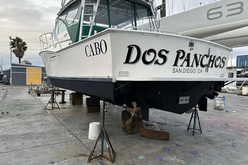 Slide: The Image of Cabo 35 Express 1997 - 29