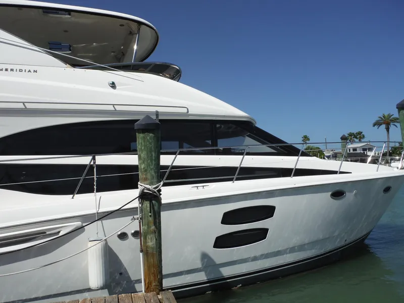 Slide: The Image of Meridian 441 Sedan 2014 - 104