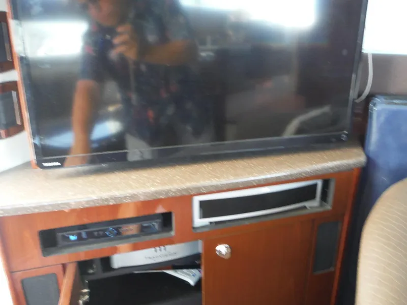 Slide: The Image of Meridian 441 Sedan 2014 - 77