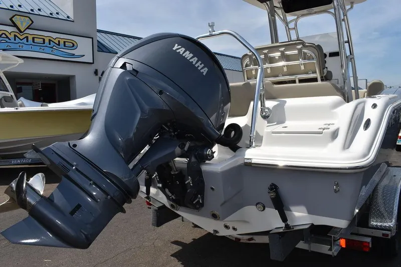 Slide: The Image of 2024 Key West 219 FS boat with Yamaha outboard motor at Diamond Marine. - 12